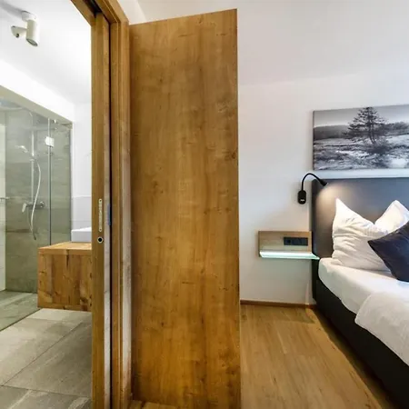 Holiday home Haus Schnoell Top 9 *