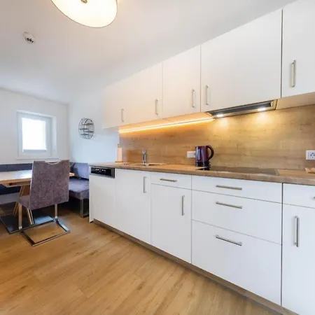 Haus Schnoell Top 9 Holiday home Mittersill